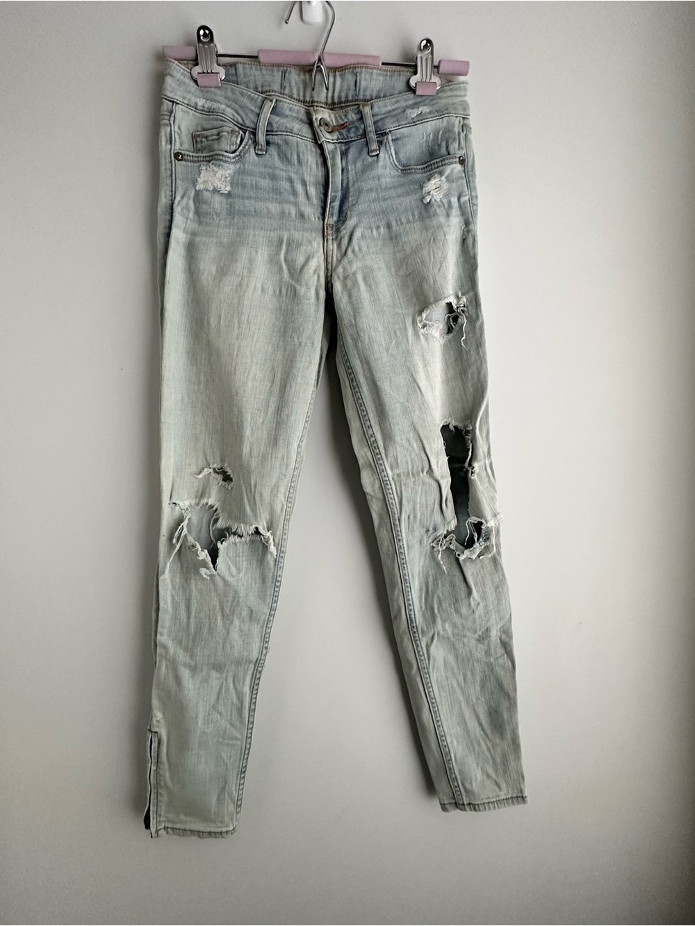 Abercrombie & Fitch Light Blue Low Rise Distressed Skinny Jeans